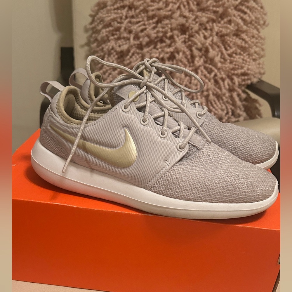 Nike Free RN Distance Athletic Running Shoe Women’s Size 8